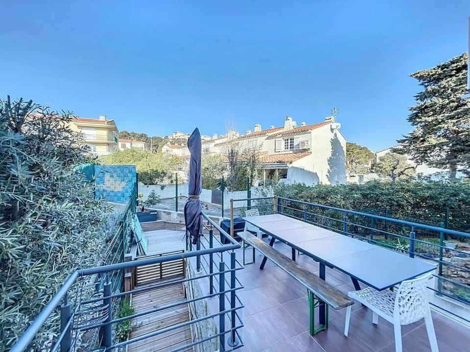 View (from property/room), Balcony/Terrace