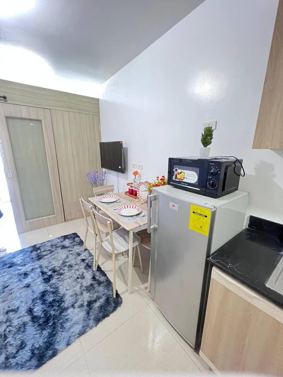 Unistay SHORE Residence w Balcon Amazing Manila Bay View Hotel in Pasay