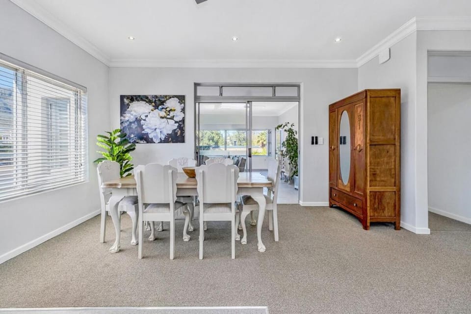 Self-Catering Winelands Views Apartment Stellenbosch Apartment in Stellenbosch