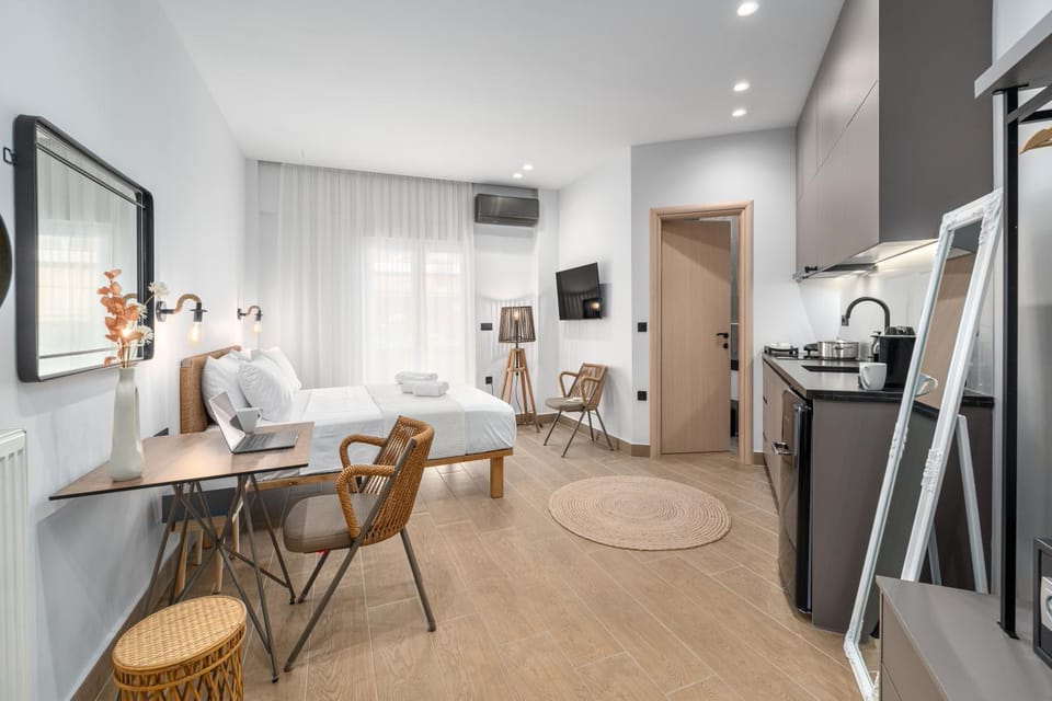 Bed, TV and multimedia, Coffee/tea facilities, Living room, stove