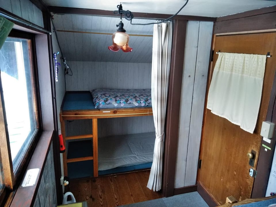 Kitchen or kitchenette, Photo of the whole room, Bedroom, bunk bed