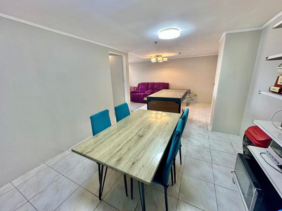LetStay D302 1-Bedroom Condo 69-Sqm Apartment in Quezon City