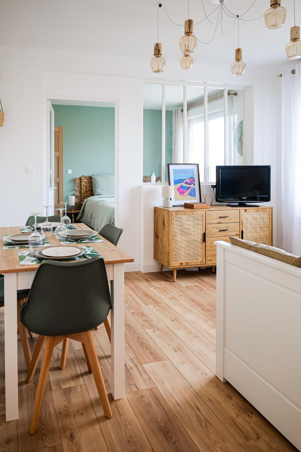 superbe appartement entierement renove - proche plage - quartier presidents Apartment in Château-d'Olonne