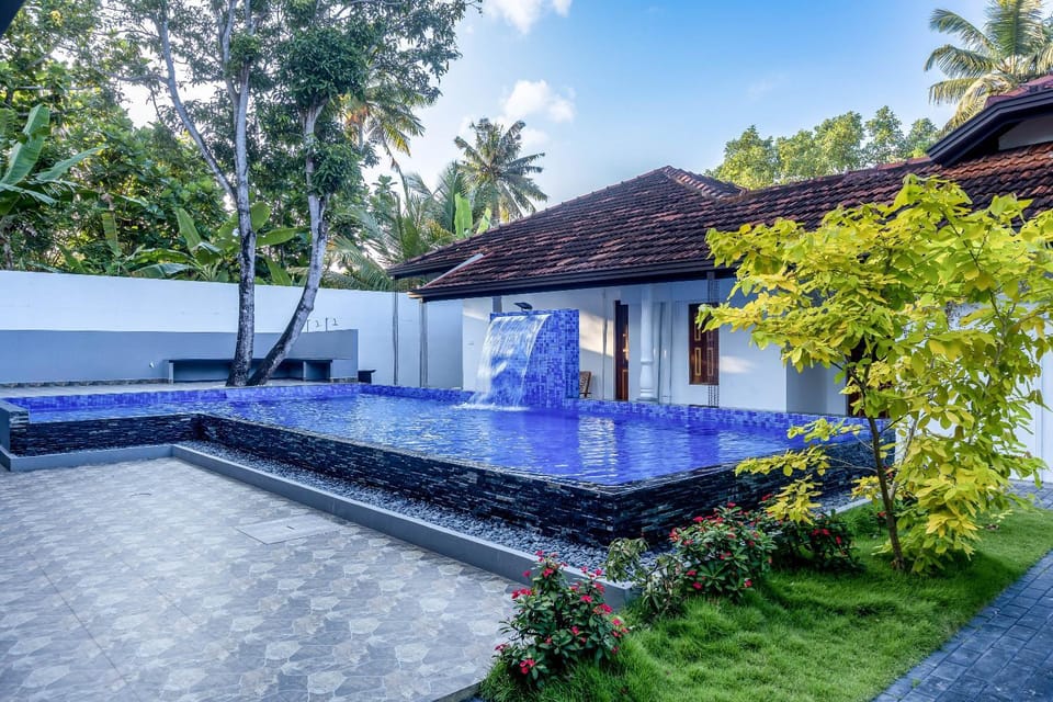 Garden, Garden view, Pool view, Swimming pool