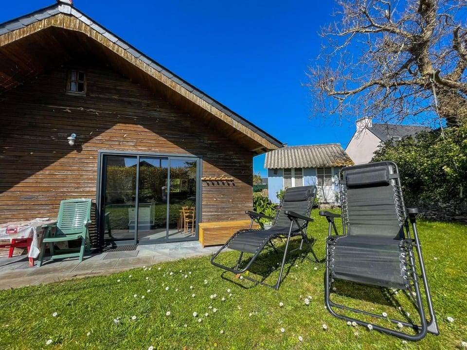 chalet in a quiet area, total disconnection Chalet in Paimpol