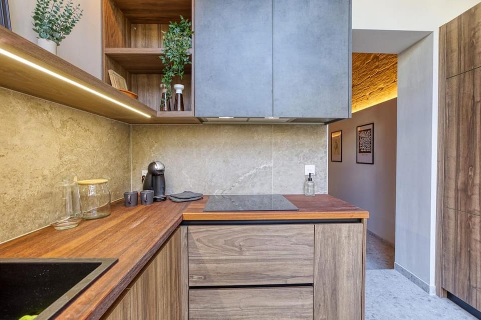 Kitchen or kitchenette, stove