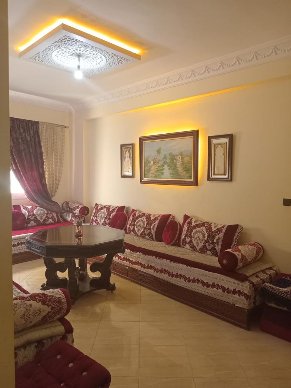 Appartement Familial pres la nouvelle gare routière de Tanger Apartment in Tangier