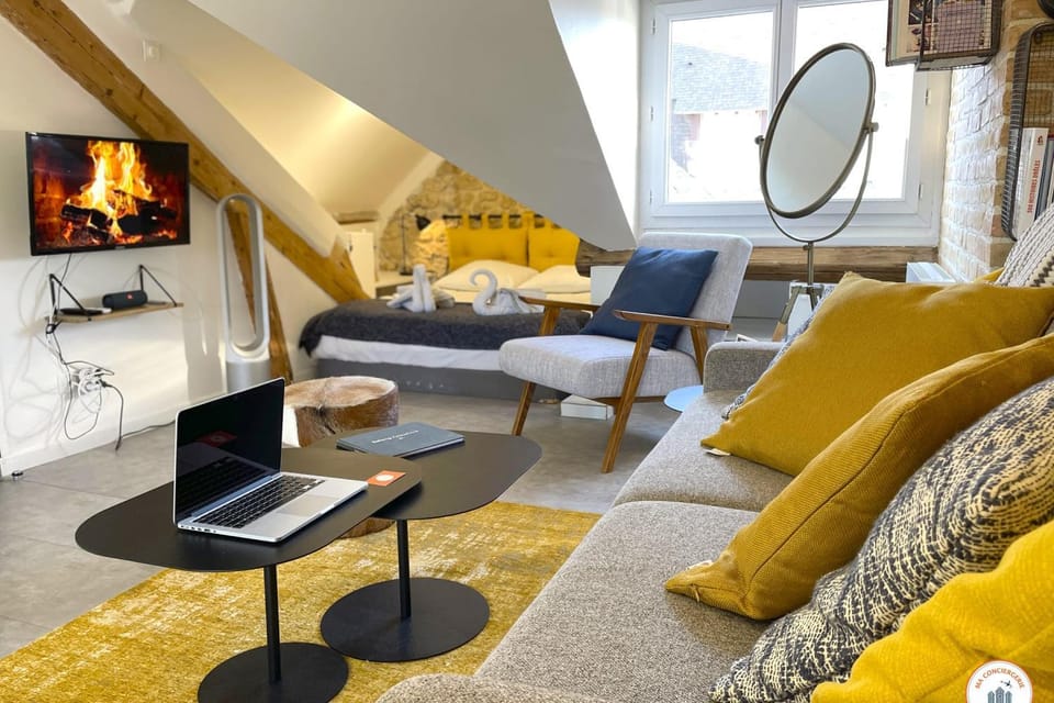 TV and multimedia, Living room
