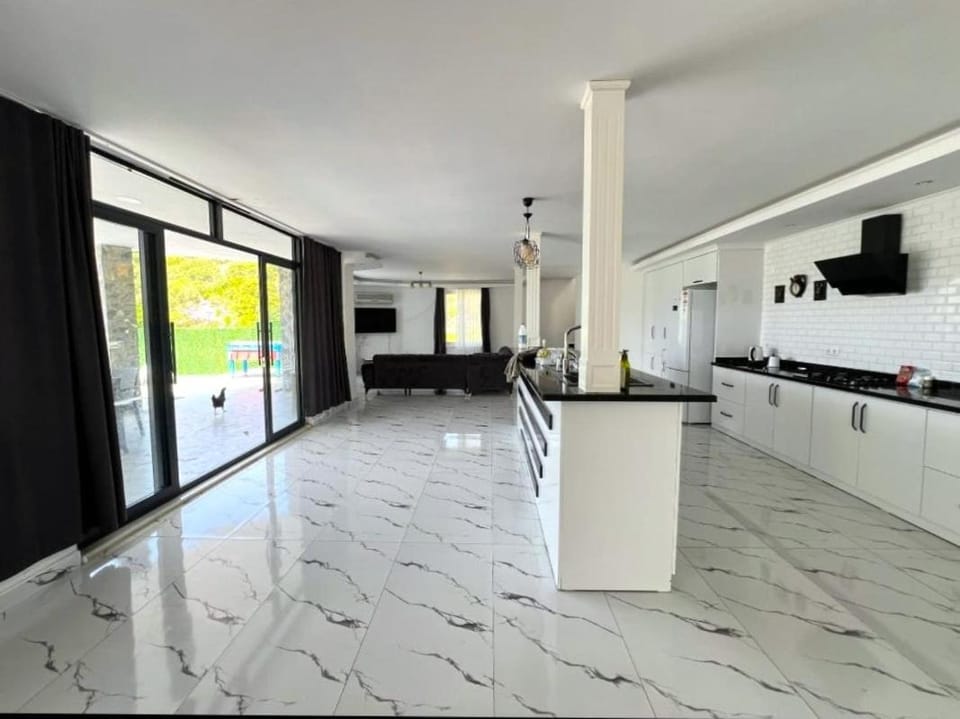 Elegant Private Villa with Garden & Pool Villa in Antalya Province