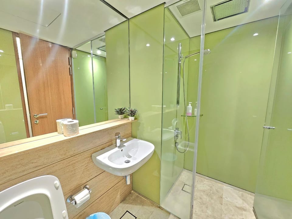 Shower, Bathroom