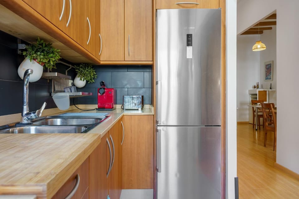 Kitchen or kitchenette, Living room