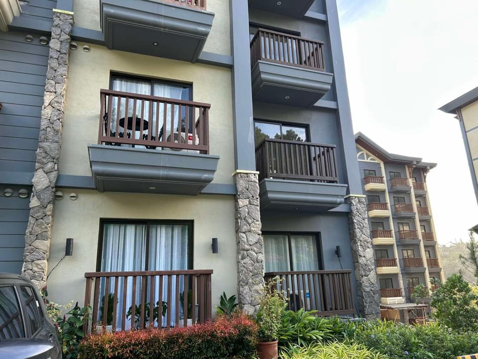Crosswinds Alpine Suite Apartment in Tagaytay