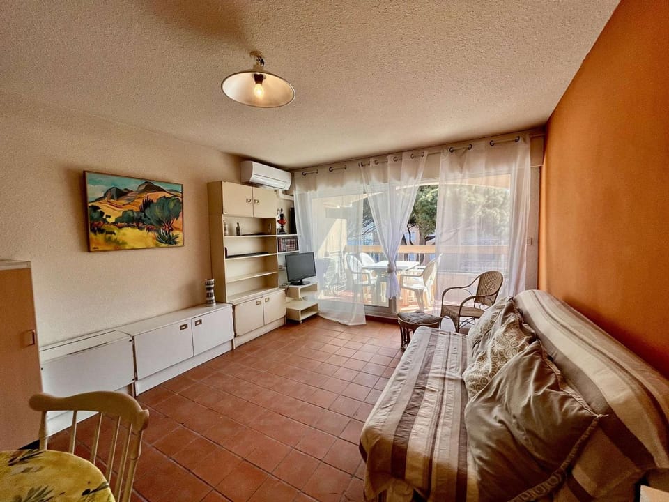 Appartement avec Terrasse, Clim, Parking Privé - Cavalaire-sur-Mer - FR-1-226B-153 Apartment in Cavalaire-sur-Mer