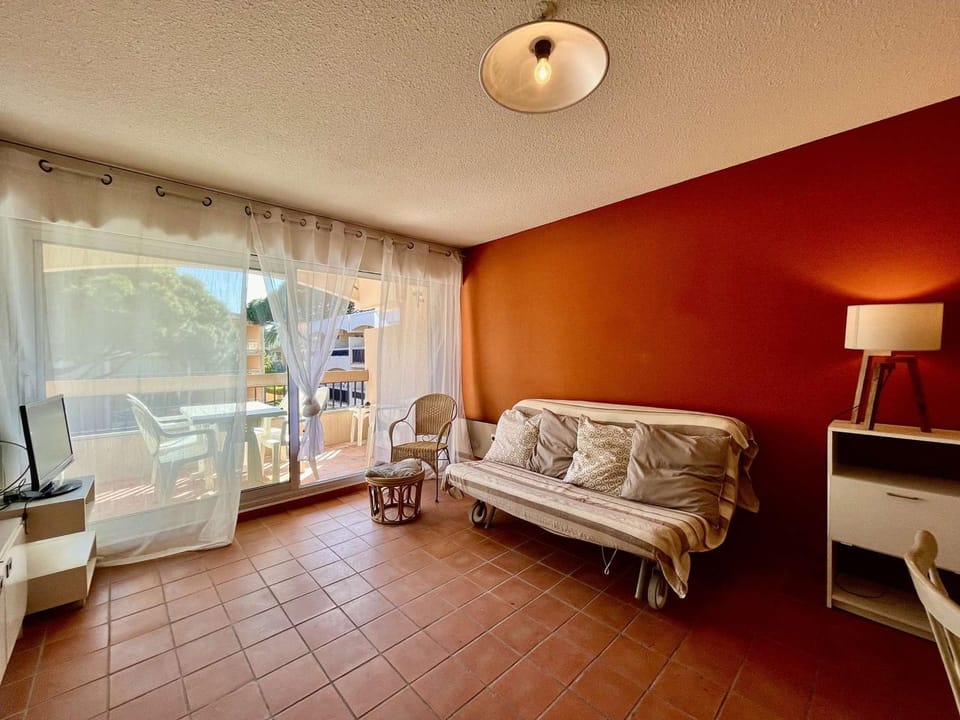 Appartement avec Terrasse, Clim, Parking Privé - Cavalaire-sur-Mer - FR-1-226B-153 Apartment in Cavalaire-sur-Mer