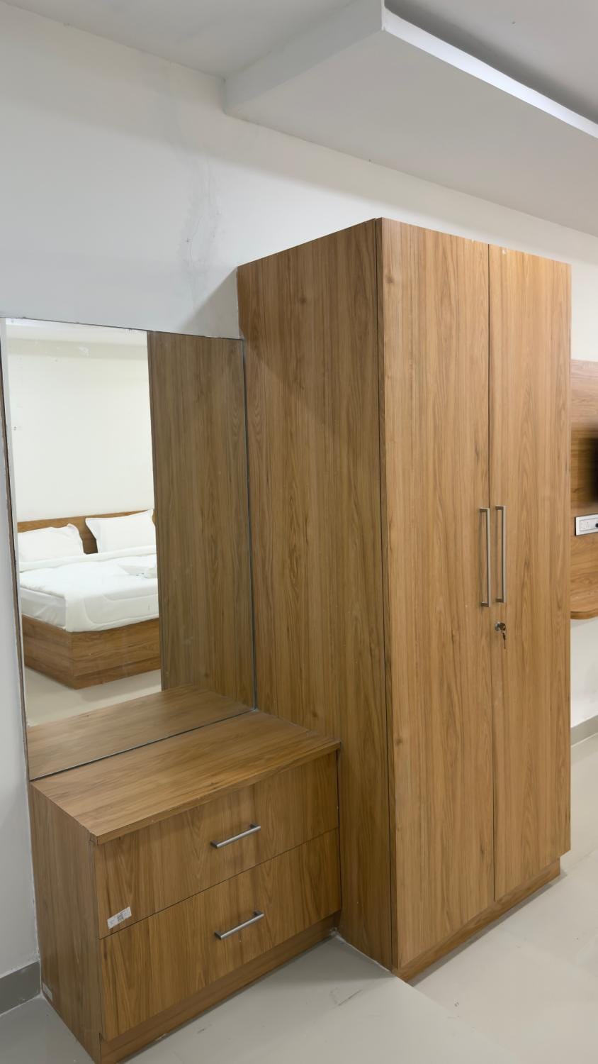 wardrobe