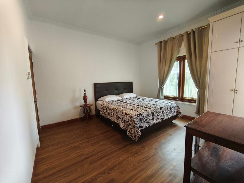 Bed, Bedroom, wardrobe