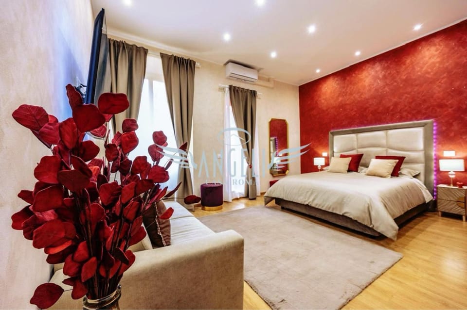 Bed, Photo of the whole room, air conditioner