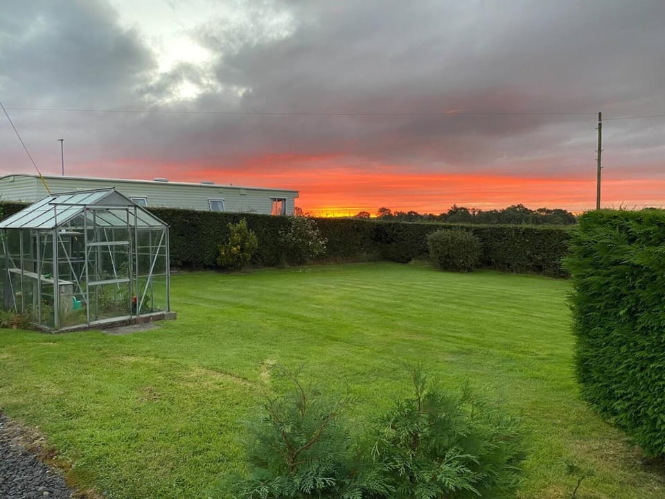Garden view, Sunrise