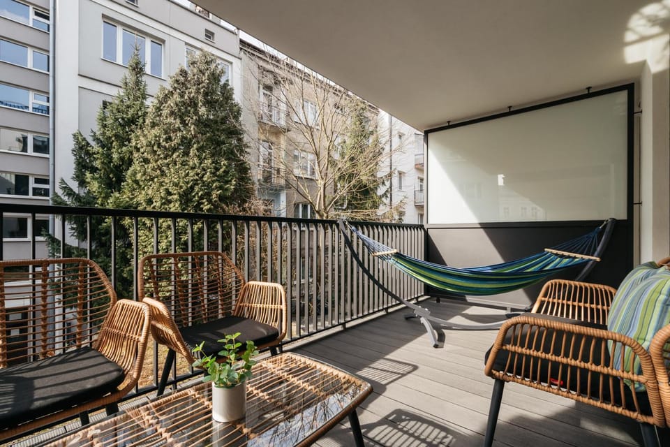 Property building, Spring, Day, View (from property/room), Balcony/Terrace, Seating area