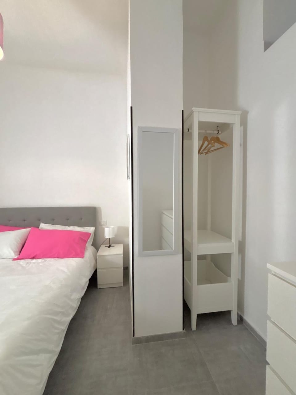 Bedroom, wardrobe