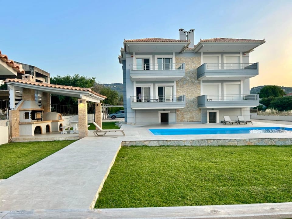 Costa Kalamos Suites Apartment in East Attica Regional Unit, Greece