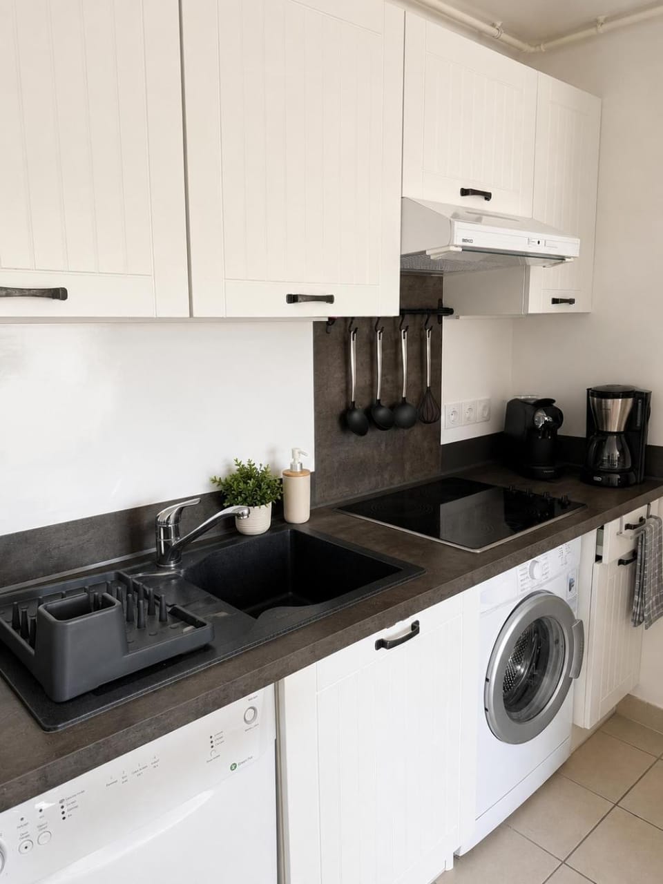 Appartement 1 chambre avec piscine Apartment in Gréoux-les-Bains