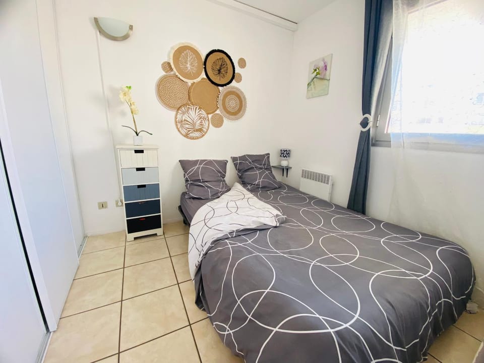 Canet appartement à 100 m de la plage avec parking Apartment in Canet-en-Roussillon