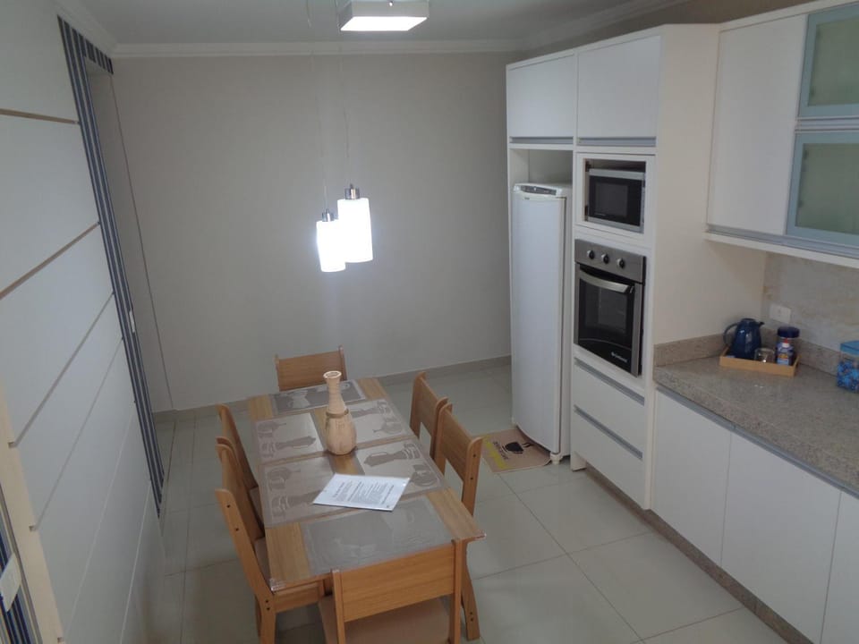 Residência Marques Villa in Maringá