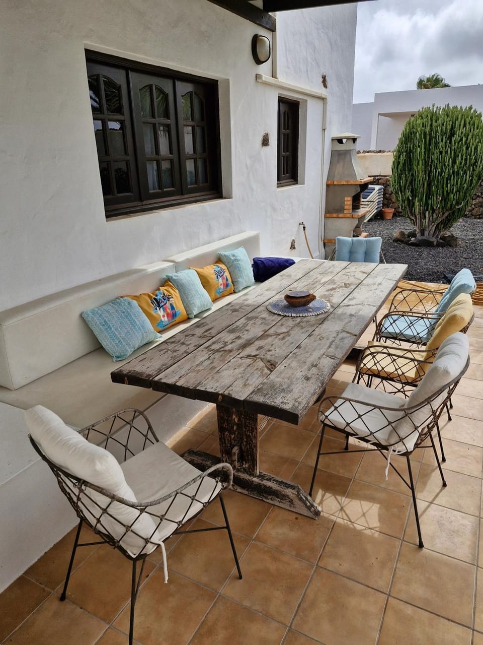 Lajares Villa-Sleeps 6-Free Parking-Playground Villa in Lajares