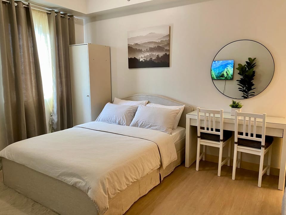 Condo unit near SM City Sta Rosa Unit 2 Apartment in Santa Rosa