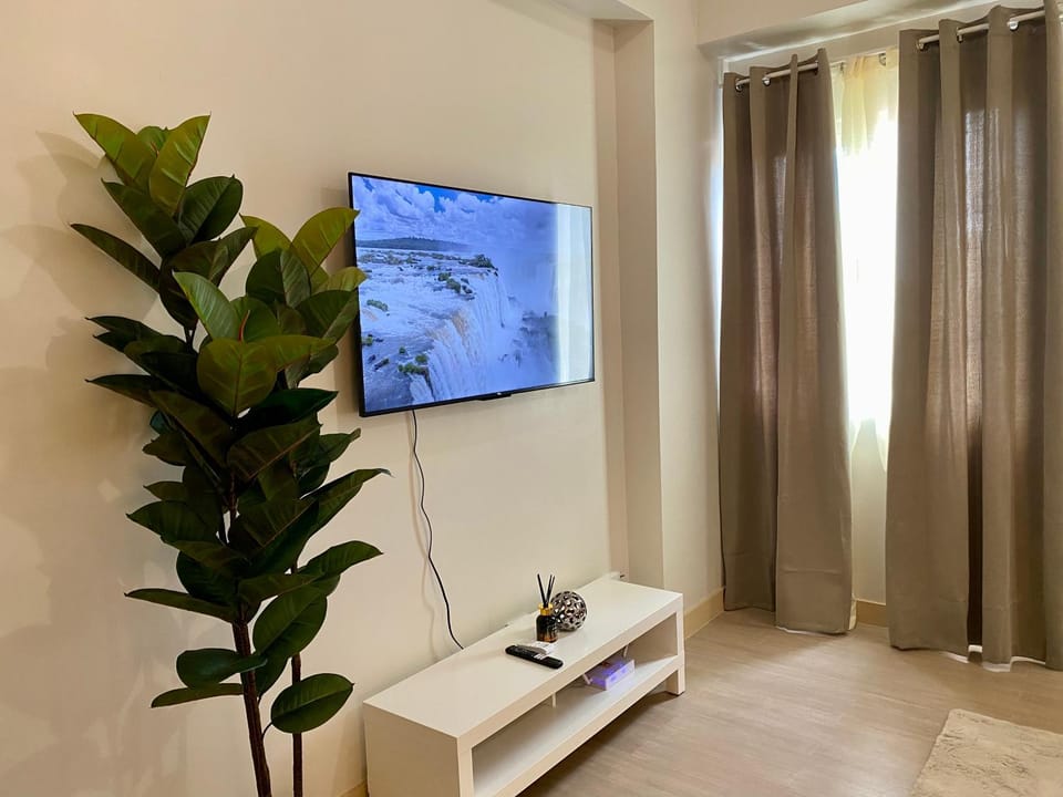 Condo unit near SM City Sta Rosa Unit 2 Apartment in Santa Rosa