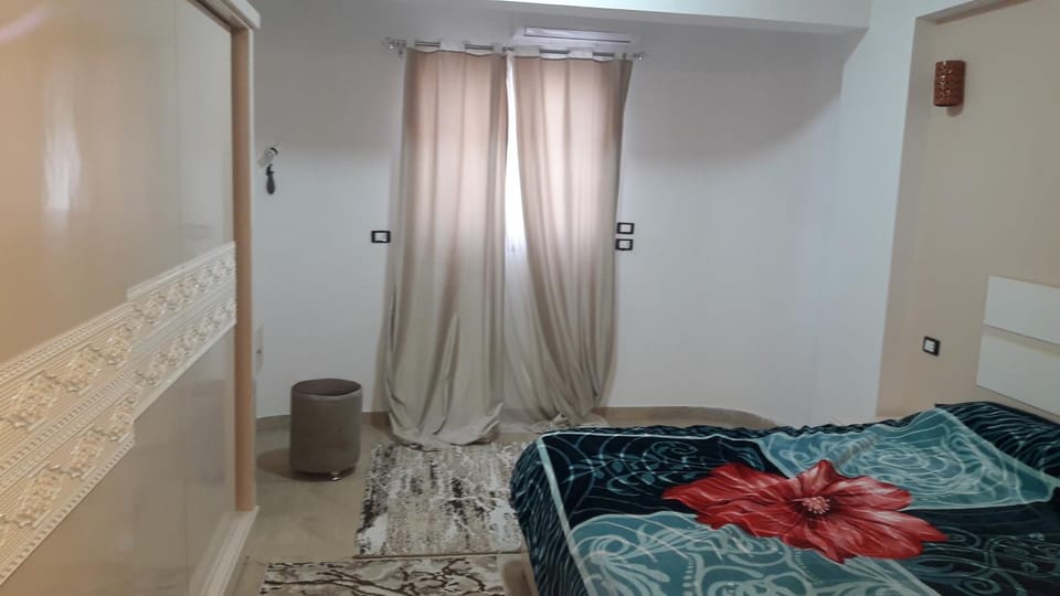 الاقصر البر الغربي امام معبد هابو Apartment in Luxor Governorate