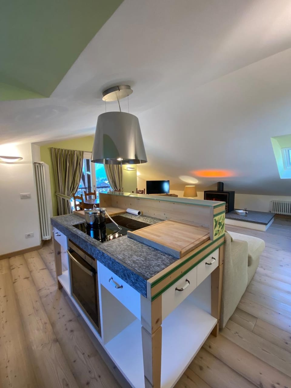 Kitchen or kitchenette, oven, stove