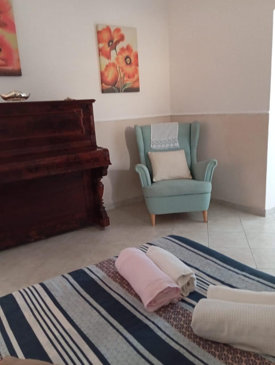 Lounge or bar