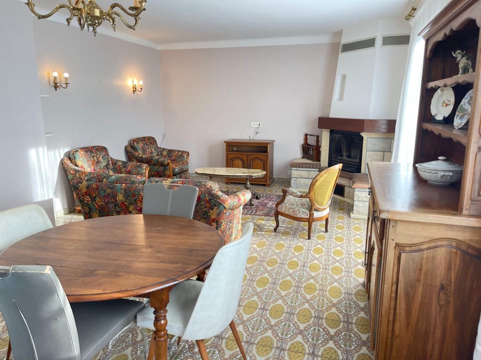 Grand Appartement Provençal Apartment in Manosque