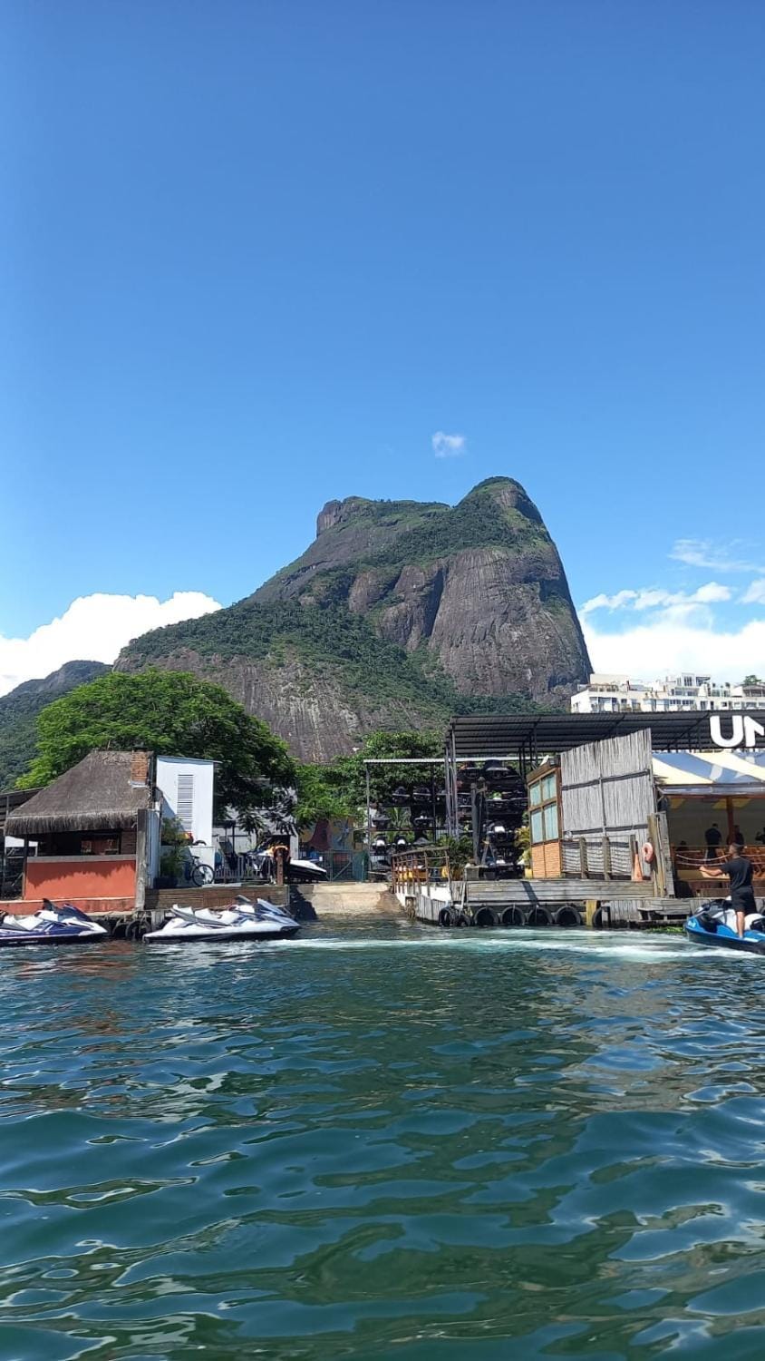 Apartamento amplo e arejado Apartment in Rio de Janeiro