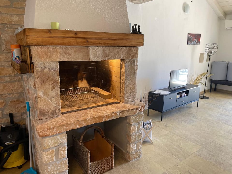 House 1Holiday Home Ava1 with pool & House 2 Holiday Home Ava2 with whirlpool House in Istria County