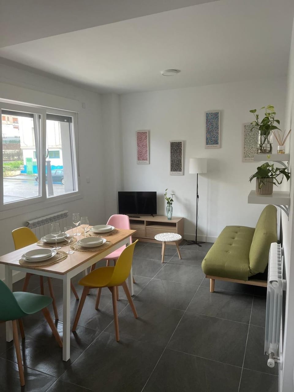 Living room, Dining area