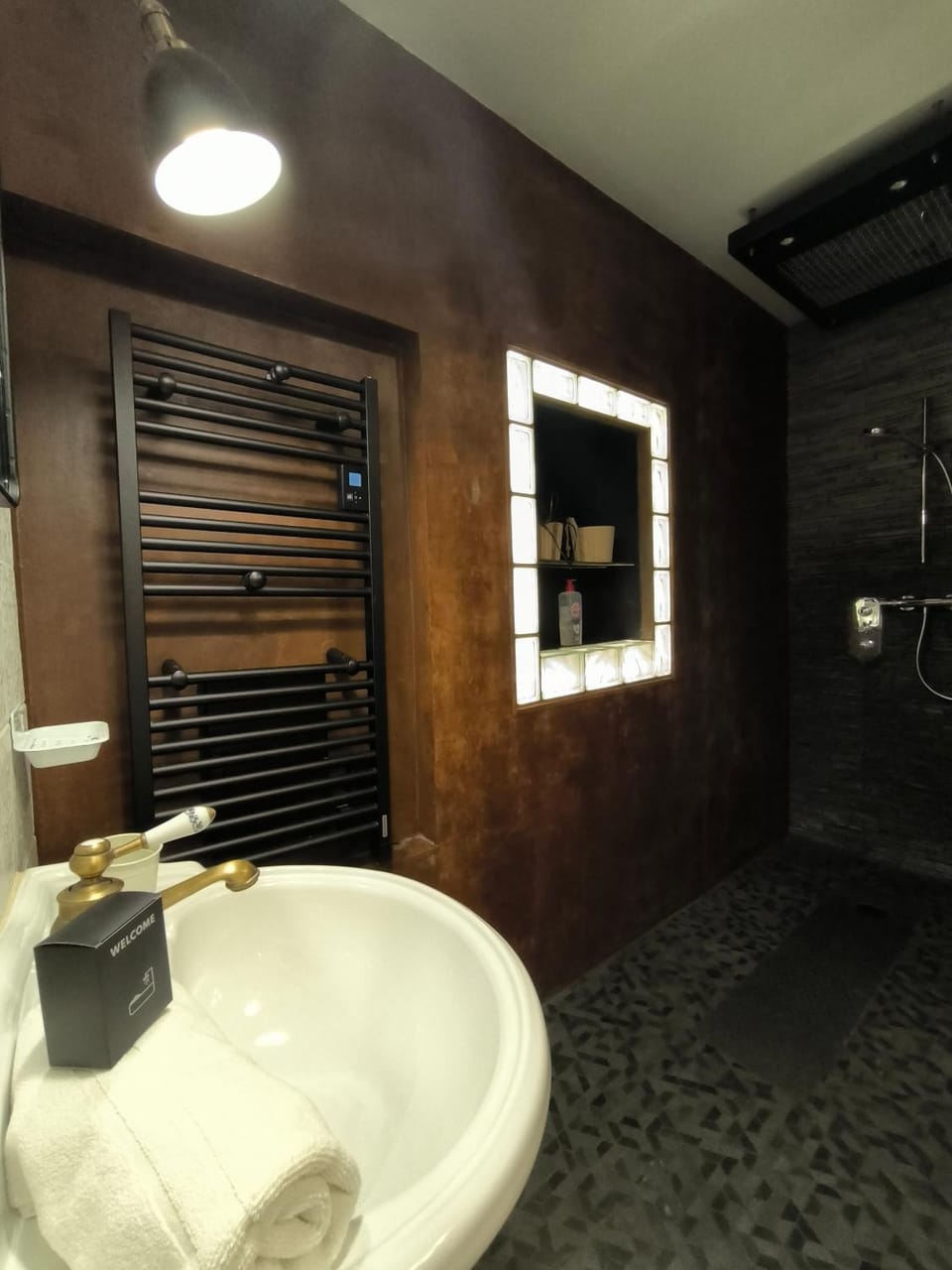 Appartement Vintage spacieux centre ville Apartment in Pau