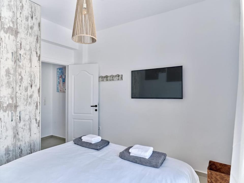 Amber Apartment Apartment in Paros, Greece