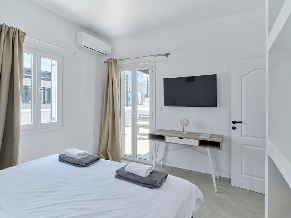 Topaz apartment Apartment in Paros, Greece