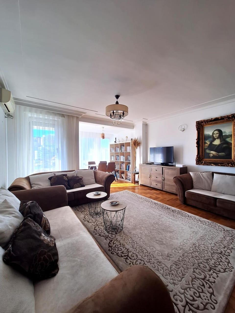 Mona Lisa City Center Apartment Apartment in Serbia