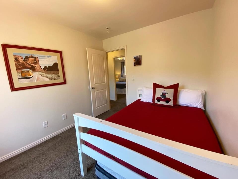 Pet Friendly Family Home for Southern Utah Adventures House in Kanab