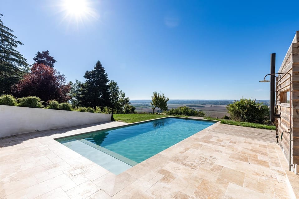 Property building, Swimming pool
