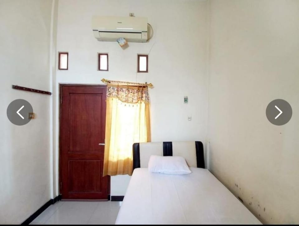 Griya Juanda Syariah Bed and Breakfast in East Java