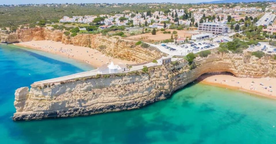 Sea Bliss Your Seaside Retreat in Alporchinhos House in Porches