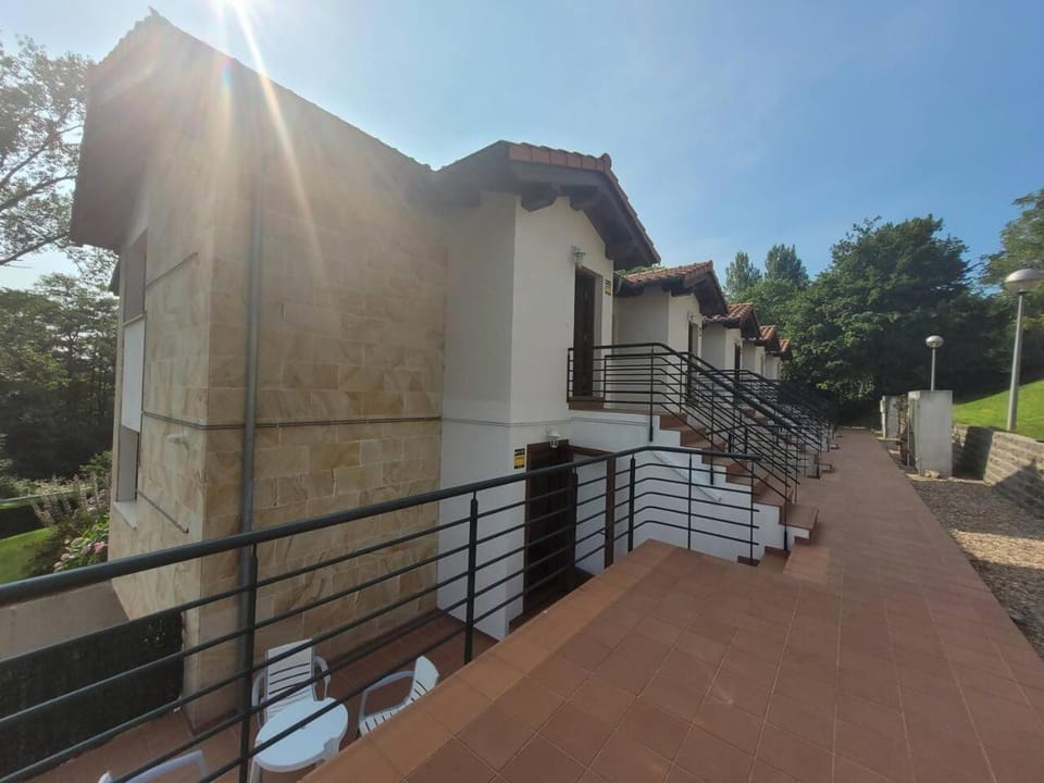 PEBA "Nudo del Ocho" Apartamento en Tina Menor. Apartment in Western coast of Cantabria