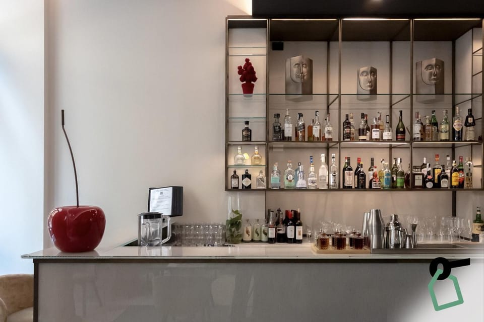 Lounge or bar