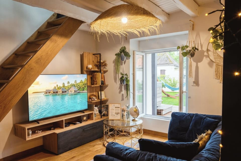 TV and multimedia, Living room