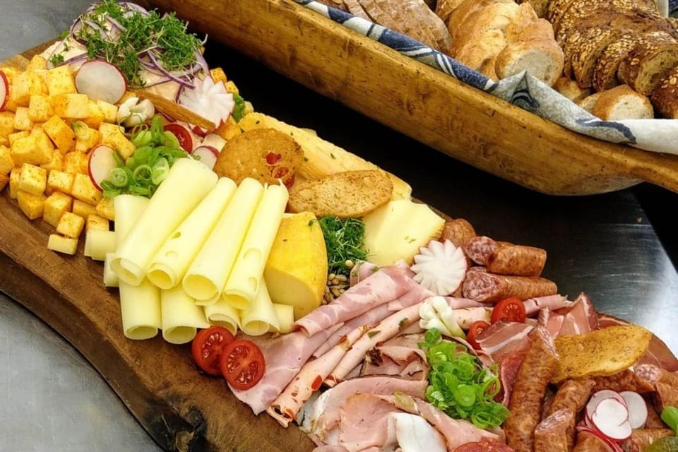 Restaurant/places to eat, Food and drinks, Food, Dinner